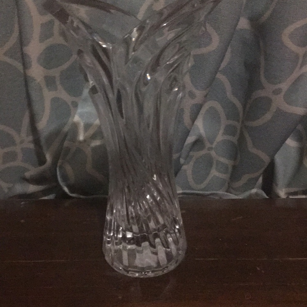 Spring flare vase - Picture 2 of 2